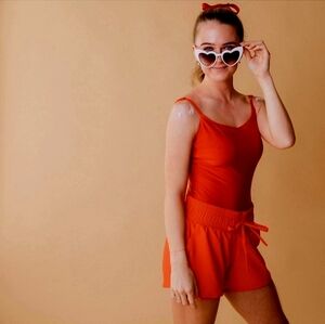 Albion Lunge Shorts in Poppy Red Women's Small Running Activewear